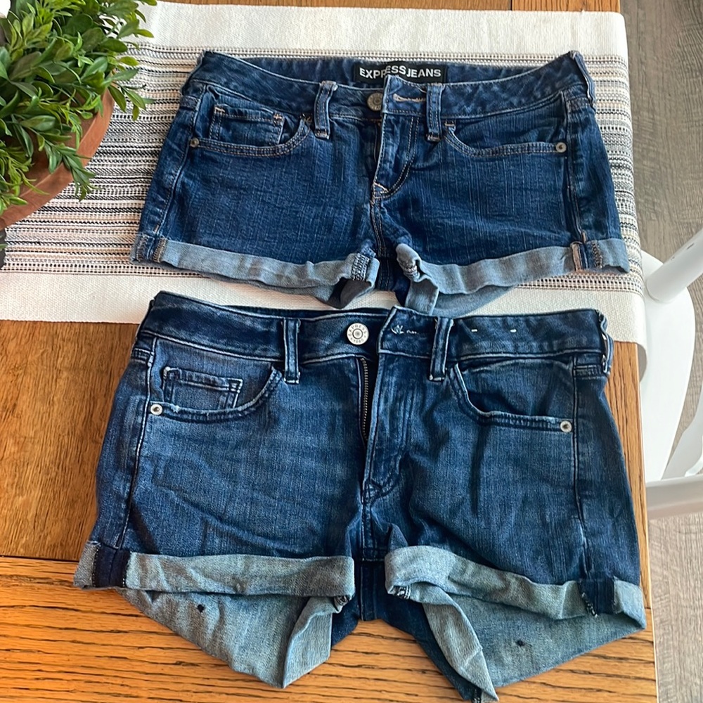 Express Size 0 denim shorts
